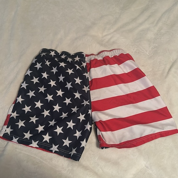 Men’s swimming trunks bundle - Picture 6 of 7